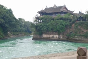 1-tägige Tour zum Berg Qingcheng und zum Bewässerungssystem von Dujiangyan
