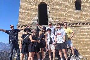 Från Peking: Vandring i liten grupp vid Jinshanling Great Wall