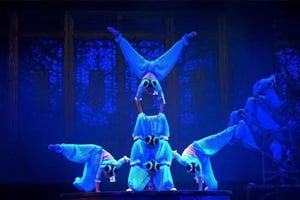 Билеты на акробатическое шоу Red Theater Beijing с опцией