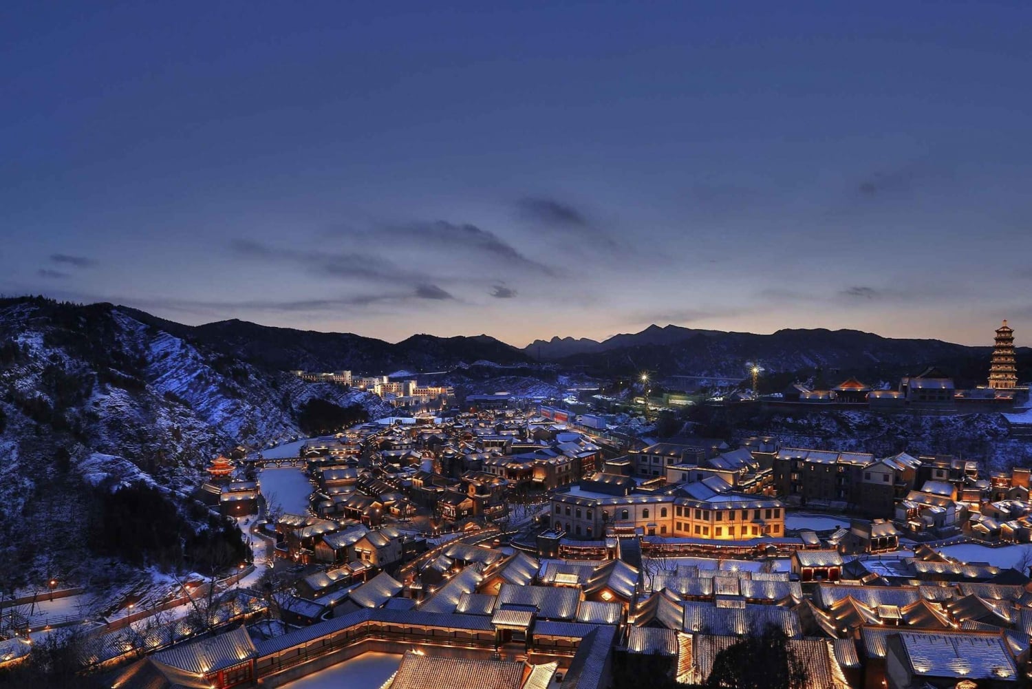 Pekín: Excursión Privada a la Gran Muralla de Simatai y la Ciudad Acuática de Gubei