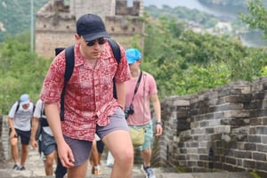 Tour giornaliero della Grande Muraglia sul lago Huanghuacheng + attività acquatiche