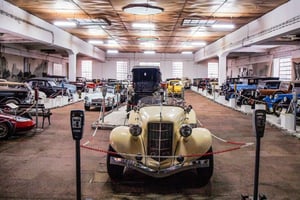 Belgrade: Alternative Walking Tour