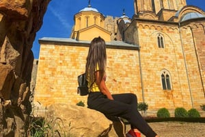 Viagem de dia inteiro ao leste da Sérvia: Manasija, Resava, Lisine, Krupaja