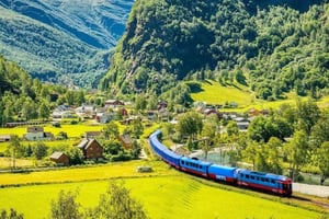2day tour hardanger bike vøringsfossen and flåm næroyfjord