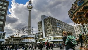 Alexanderplatz Shopping District