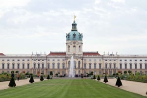 Berlin: Charlottenburg Palace Ticket & Highlights Audio Tour