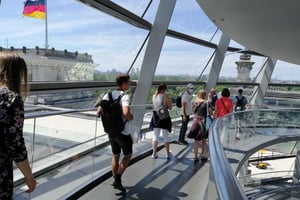 Berlín: visita al barrio gubernamental y a la cúpula del Reichstag