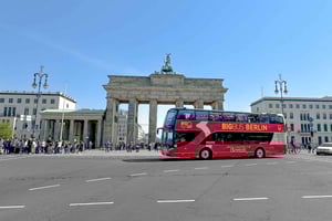 Berlín: tour en autobús turístico y currywurst