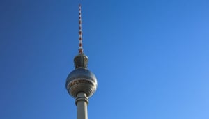 Das Berliner Fernsehturm - The Berlin TV Tower