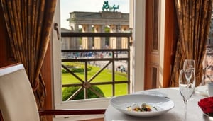 Lorenz Adlon Esszimmer