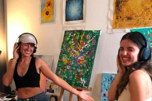 Pintando com techno com um artista em Berlim