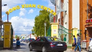 The Dong Xuan Centre