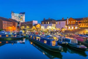 バーミンガム：地元ガイド付きプライベートカスタムウォーキングツアー