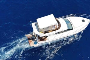 Bodrum: Private Motoryacht Tour with swimming stops & lunch
