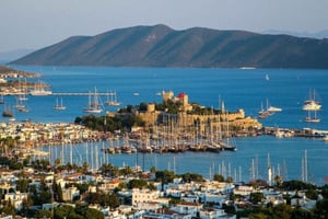 Entdecke Bodrum: Shoppen, Sightseeing und genieße den Charme der Stadt!