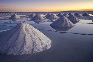 Da La Paz: Tour di 3 giorni delle Saline di Uyuni con trasferimenti in autobus