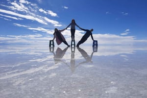 From La Paz: Uyuni salt flats and red lagoon by bus