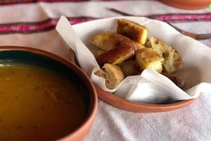 Puno: Ausflug zu den schwimmenden Inseln Uros 2D