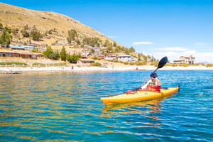 Puno: Insel Uros - Kajak | Eingang |