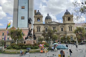 Walking city tour La Paz