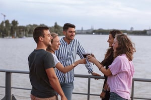 Bordeaux: Evening Apéritif Cruise on the River Garonne
