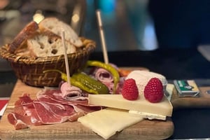 Bordeaux Night Walk ending with Wine and cheese Tasting