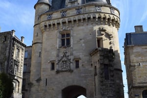 Bordeaux : see the whole city by bike