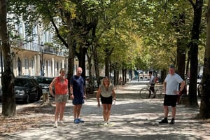 ボルドーのベスト：ペタンクと前菜付きの電動自転車ツアー