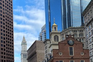 Boston: Freedom Trail Guided Walking Tour in French