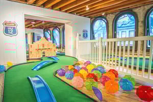 Boston: Putt Across America with US-Themed Mini Golf