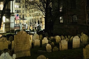 Boston: Spirits Of The Dead walking ghost tour