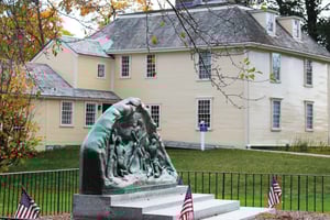 From Boston: Full-Day Historical Lexington & Concord Tour