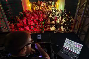 2025年ハロウィンパーティークルーズへご招待します