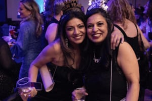 Boston: Nyttårsaften Back Bay Ball Live Band & DJ