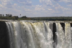 Excursão de um dia às Cataratas Vitória, de ambos os lados, a partir de Kasane Zim e Zâmbia
