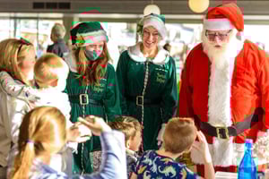 Brighton i360: pequeno-almoço com o Pai Natal e voo