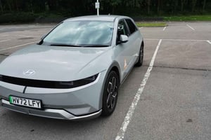 Cardiff; Servicio de traslado al aeropuerto EV