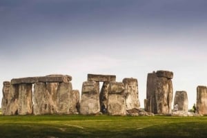 De Bristol: excursão de um dia às aldeias de Stonehenge e Cotswold