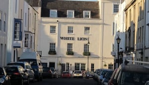 White Lion Bar