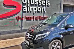 Transfer fra Bruxelles centrum til BRU lufthavn for 7 personer