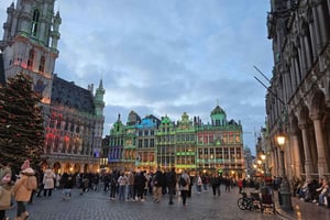 ⭐ Fra Amsterdam: Privat julebilferie til Brussel