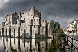 From Brussels: Day Trip to Ghent with Atomium