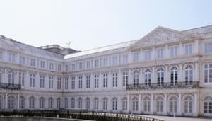 Musée des Arts Modernes (Museu de Arte Moderna)