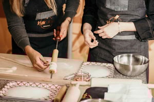 Budapest: Hungarian Chimney Cake Workshop in the City Center