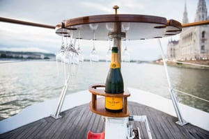 Budapest: Privat kryssning på Donau med välkomstdrink