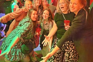 Boedapest: Privé, persoonlijke kroegentocht, 3 drankjes inbegrepen