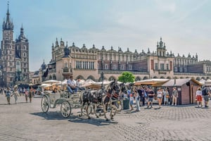 Budapest: Privat transfer till Krakow eller Krakow till Budapest