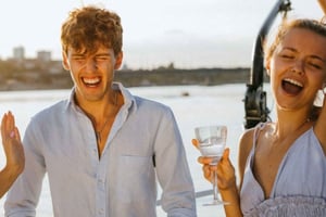 Budapest: crociera sul fiume con prosecco illimitato