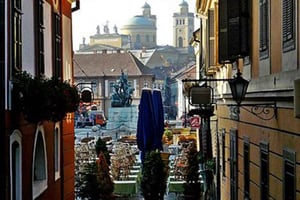 Eger, home to Bull's Bood, a private tour with winetaste