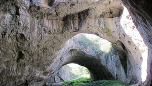 Devetashka Cave